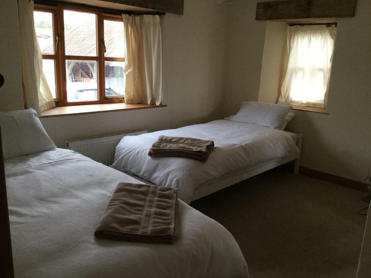 Castle Farm Bed and Breakfast Wedmore Exteriör bild